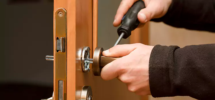Semi Truck Locksmith Westport